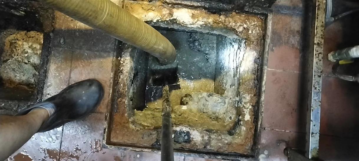 东洲化油池清理-污水池清掏